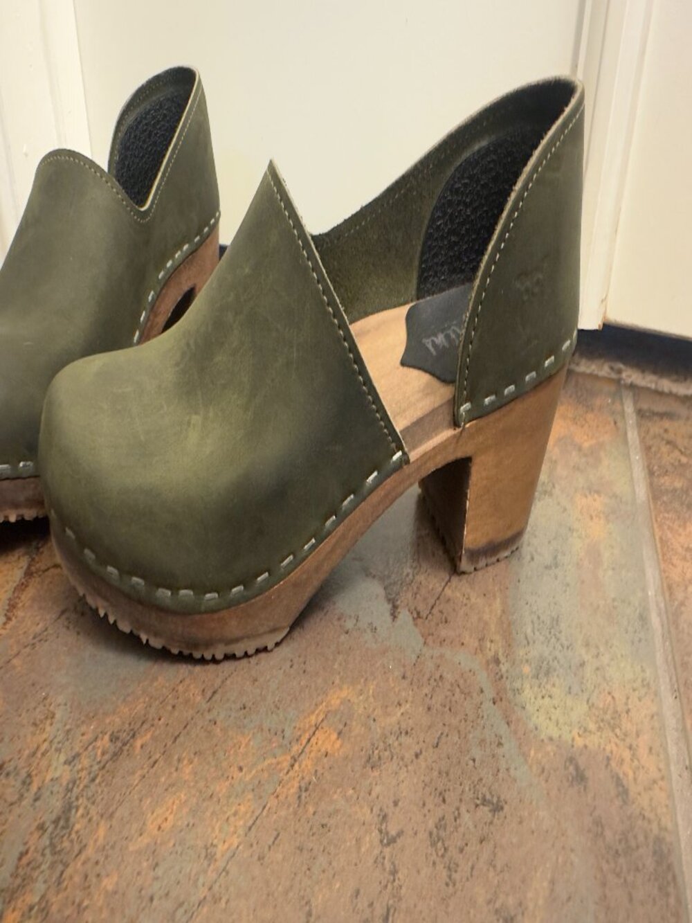 Sandgrens Handmade Clog - olive size 6.5 (EU 37) - Picture 3 of 10